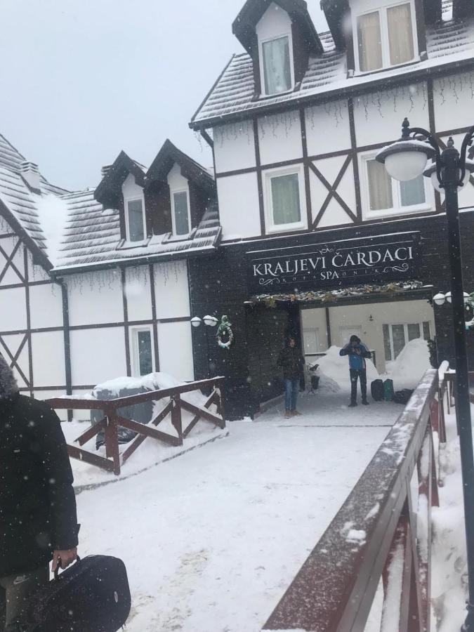 Kopaonik Apartmani U Kraljevim Cardacima , Car 27 I 6-13 Buitenkant foto
